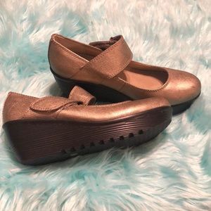 At. John Bay Shoes Size8 M  Color: Gray/Black